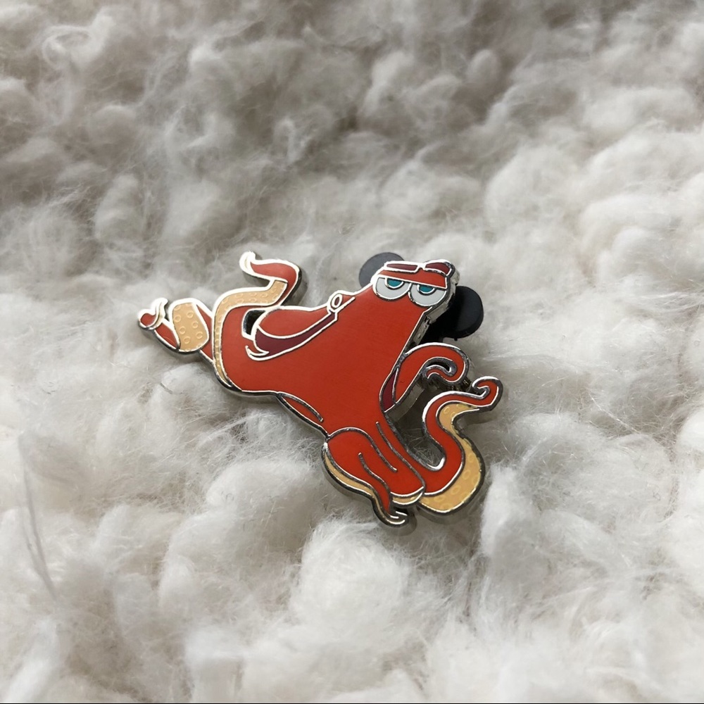 Disney Enamel Pin - Hank from Finding Dory